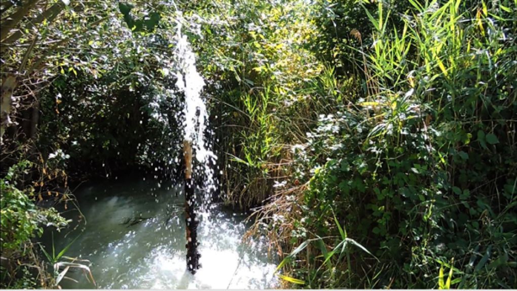 LES GEYSERS DE LA SOURCE SAINTE MARGUERITE