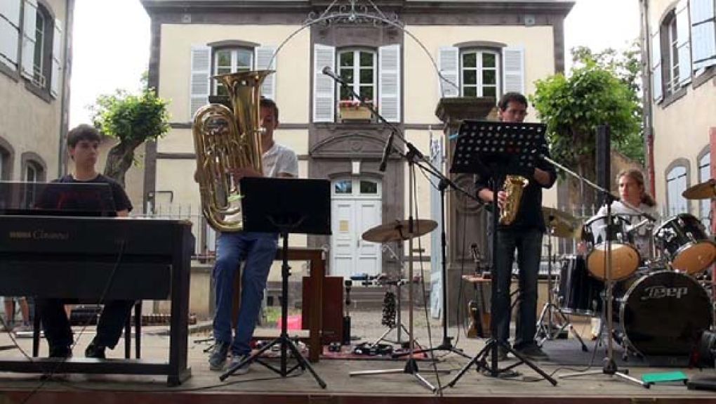 Concert 2 : Fête de la Musique Saint Saturnin 2013