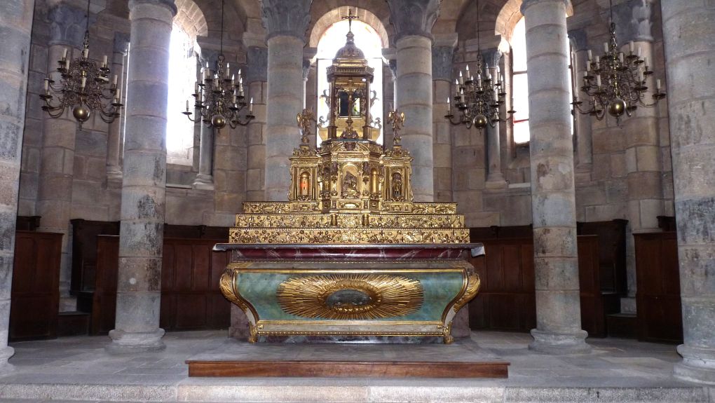 PRESENTATION DU TABERNACLE DE SAINT SATURNIN 63
